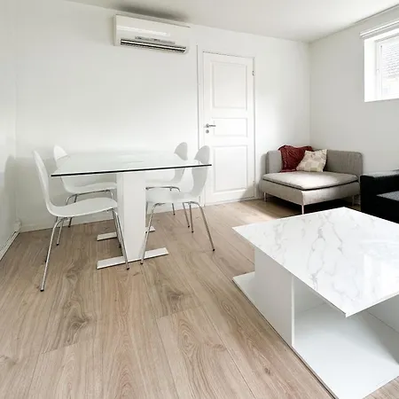 Urban Treehouse In Centre *