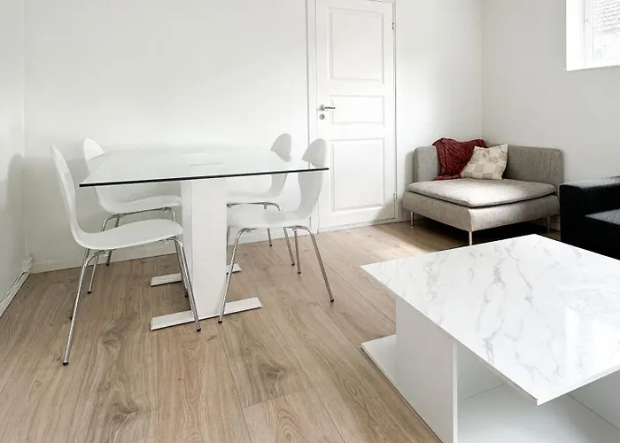 Urban Treehouse In Centre *